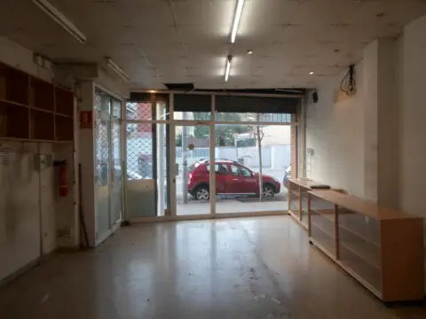 Local comercial en Carrer de Maria Palau