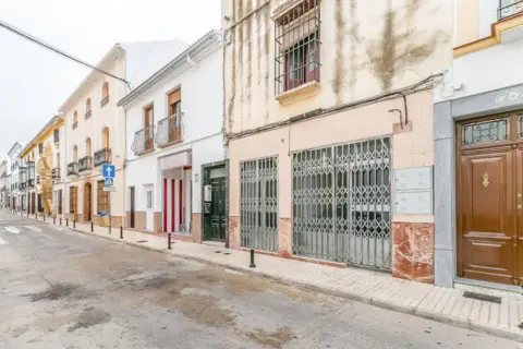 Terraced house in calle Martires Campillos