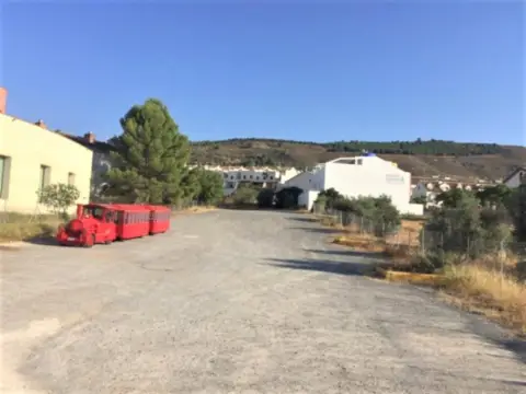 Terreno en Avenida Alcalde José María González