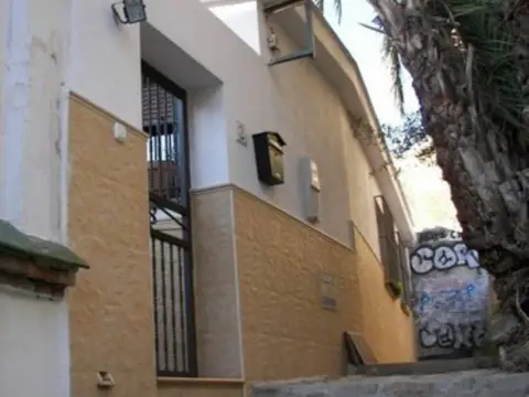 Casa en calle Gil Polo