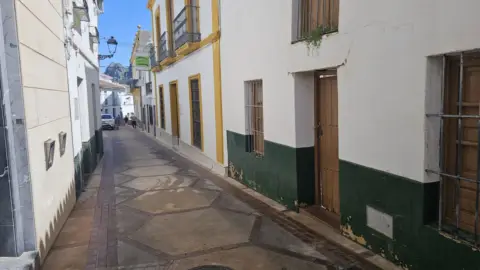 Edificio en calle Presbitero José Moreno, 1