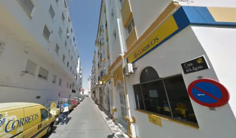 Local comercial en calle del Cristo de la Agonía