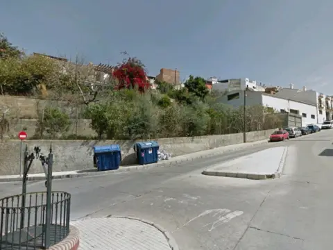 Terreno en calle Gloria, 68