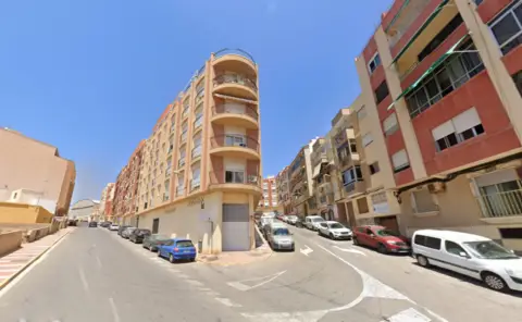 Piso en calle del Mar Tirreno, 1