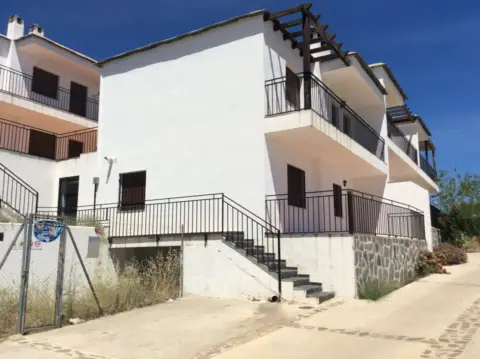Edificio en Carretera de Puerto de la Ragua