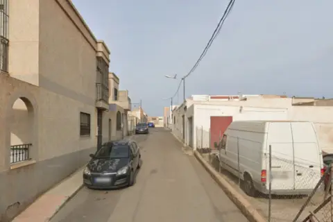 Casa unifamiliar en calle Gardenia, 39