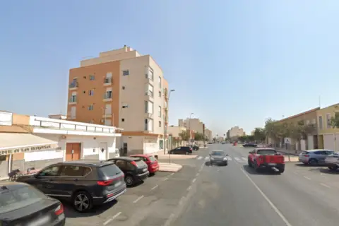 Dúplex en Carretera de la Mojonera