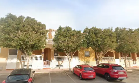 Casa adosada en Carretera Venta Cabrera-Viator, 63