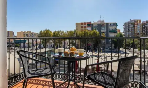 Piso en calle Azucena, 1