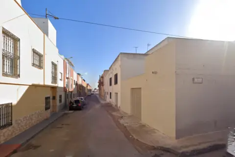 Casa adosada en calle Natación