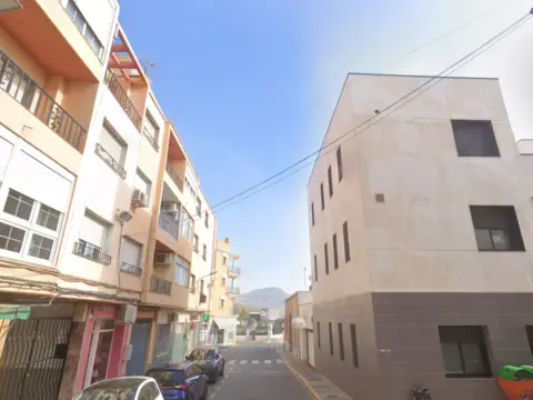 Piso en calle de La Paz, 6