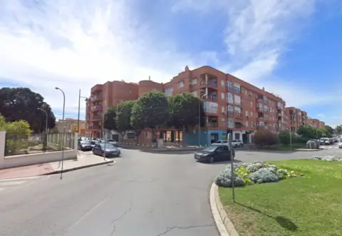 Piso en calle Nogal, 2