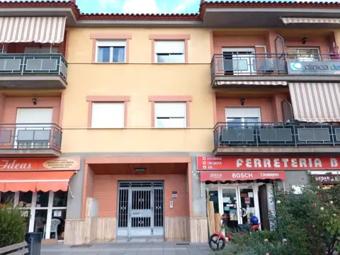 Piso en Plaza de los Emigrantes, 2