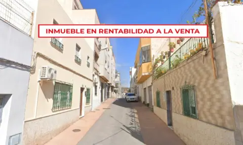 Piso en calle Turolense, 37