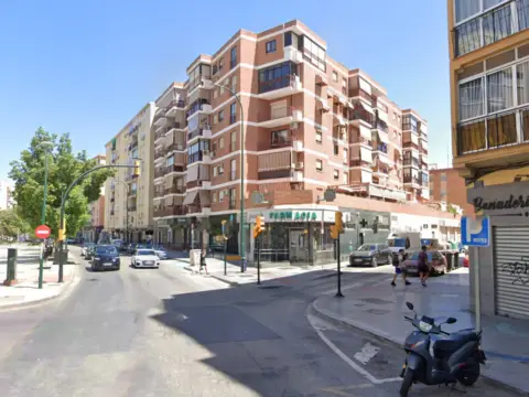 Piso en Paseo de los Tilos, 63