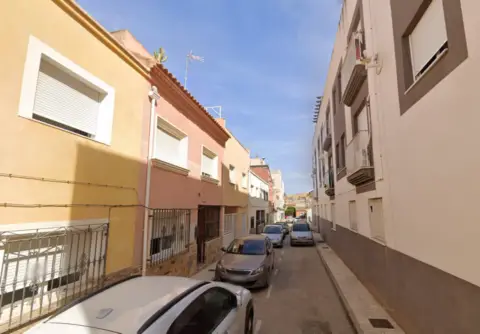Casa adosada en calle del Nacimiento, 36