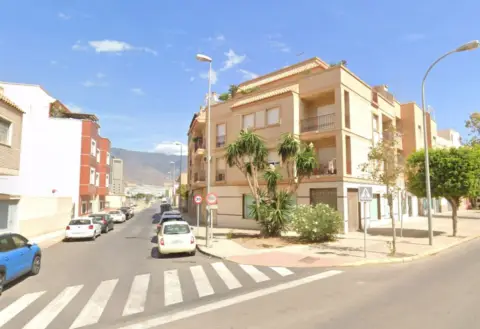 Piso en calle del Descubrimiento, 4