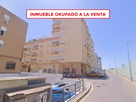 Piso en calle de Servando Camúñez
