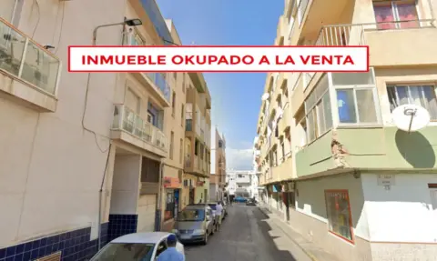 Piso en calle de Nador, 14
