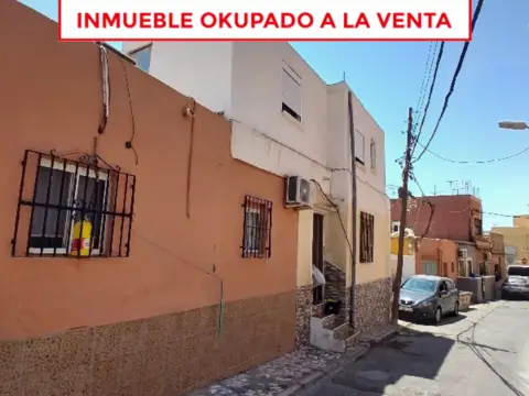 Casa en calle Jábega, 27