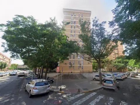 Piso en calle Puerto de Piedrafita