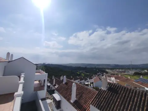 Casa adosada en Urbanización Doña Julia