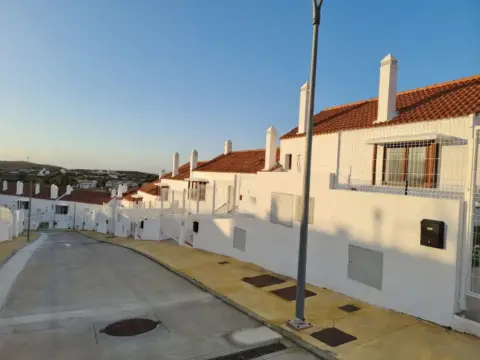 Chalet adosado en calle Higuera, nº 15