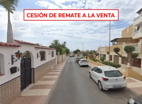 Chalet unifamiliar en calle de Texas