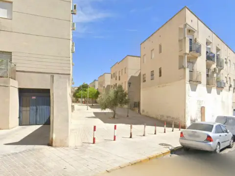 Piso en calle de la Asociación de Vecinos