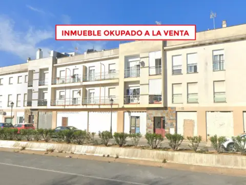 Local comercial en Avenida de Andalucía