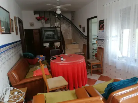 Casa en Avenida de la Constitución, 5