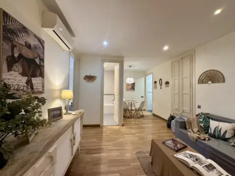 Piso en Carrer de la Indústria