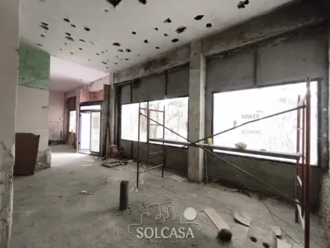 Local comercial en calle de Villanubla, 4