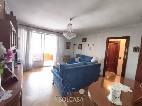 Piso en calle de la Fuente El Sol