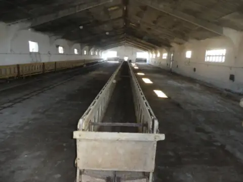 Nave industrial en calle Senderillo