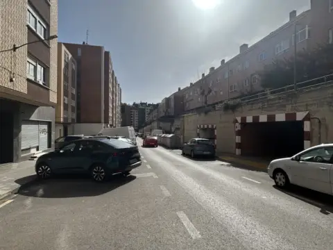 Garaje en calle de Jerez
