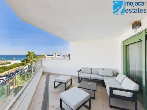 Apartamento en Paseo del Mediterráneo, 93
