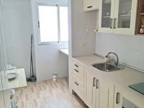 Piso en calle del Arzobispo Olaechea