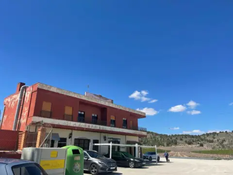 Edificio en Carretera de Pinoso, 15