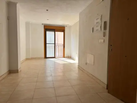 Piso en Carrer de Carlos de la Cruz Pujalte, 12