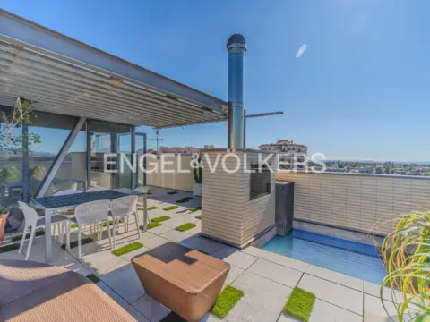 Ático en calle Miguel Miralles Jorge, 28