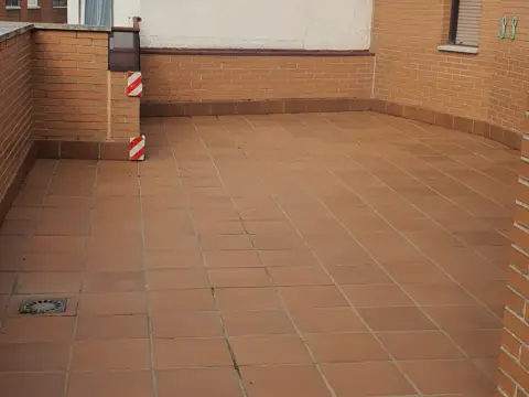 Piso en calle de la Vía