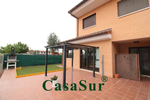 Chalet en calle Sierra de Paramera