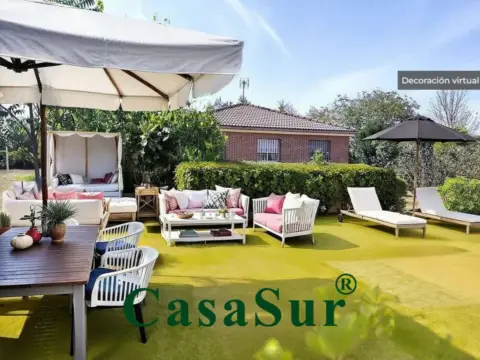 Chalet en Urb. Viñas Viejas