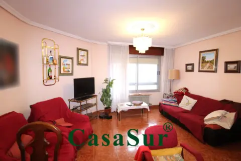 Piso en Paseo Zorrilla-Campo Grande-Cuatro de Marzo