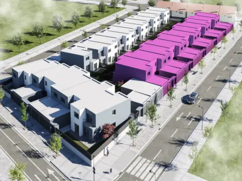 Casa adosada en calle Realengo, 1