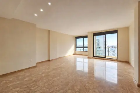 Piso en Avenida Olímpica