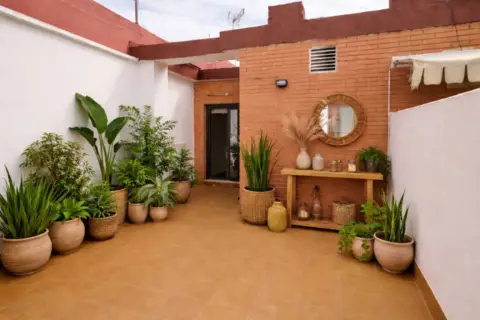 Ático en Plaza de las Cortes Valencianas, 9