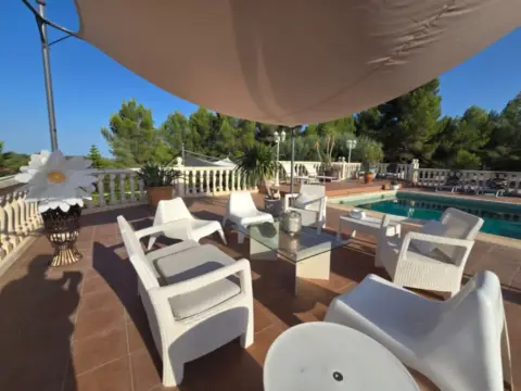 Chalet en Alborache