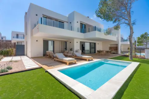 Sa Llosa Homes